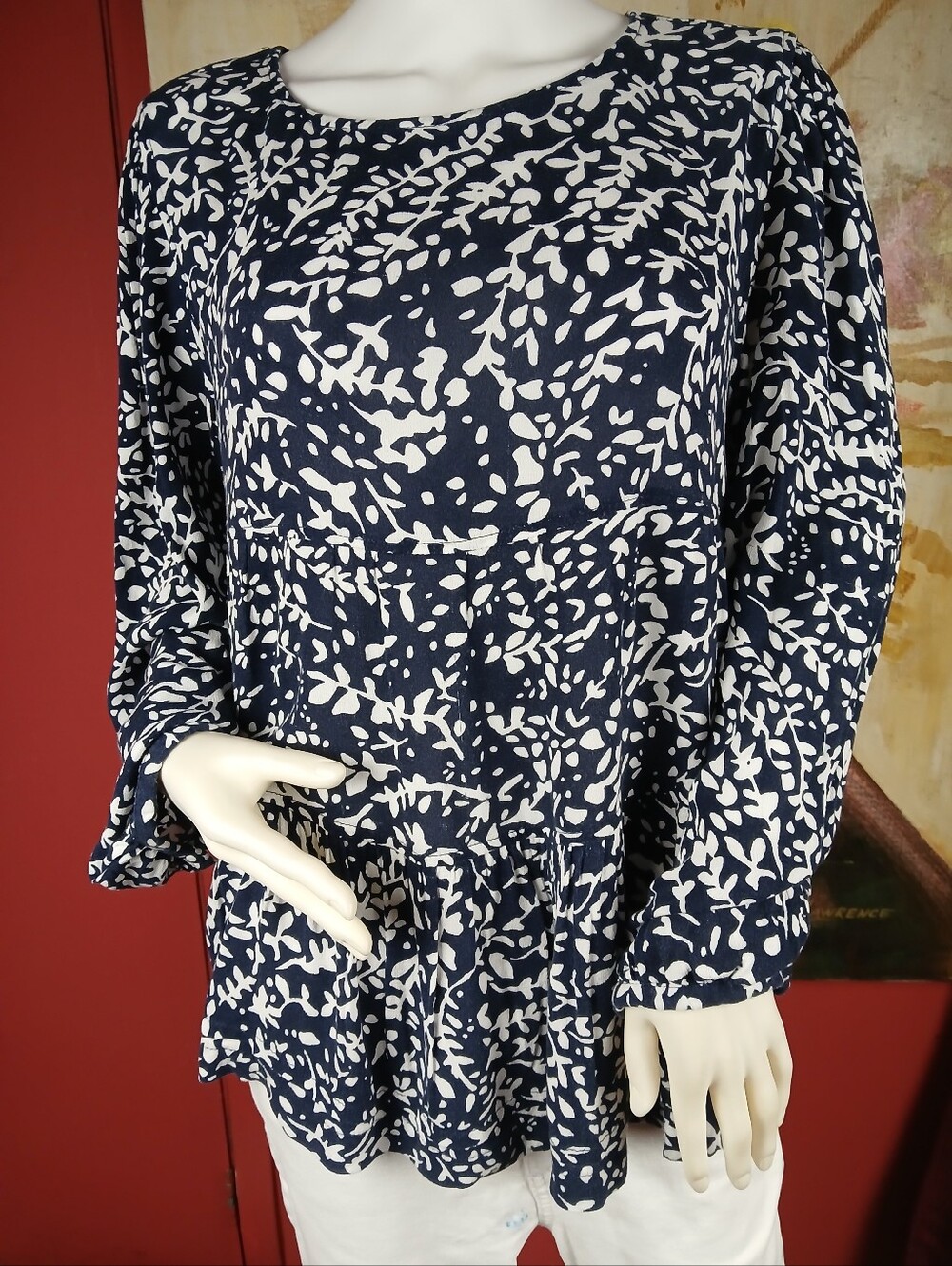 Time and Tru Navy and White Printed Peplum Tunic Top